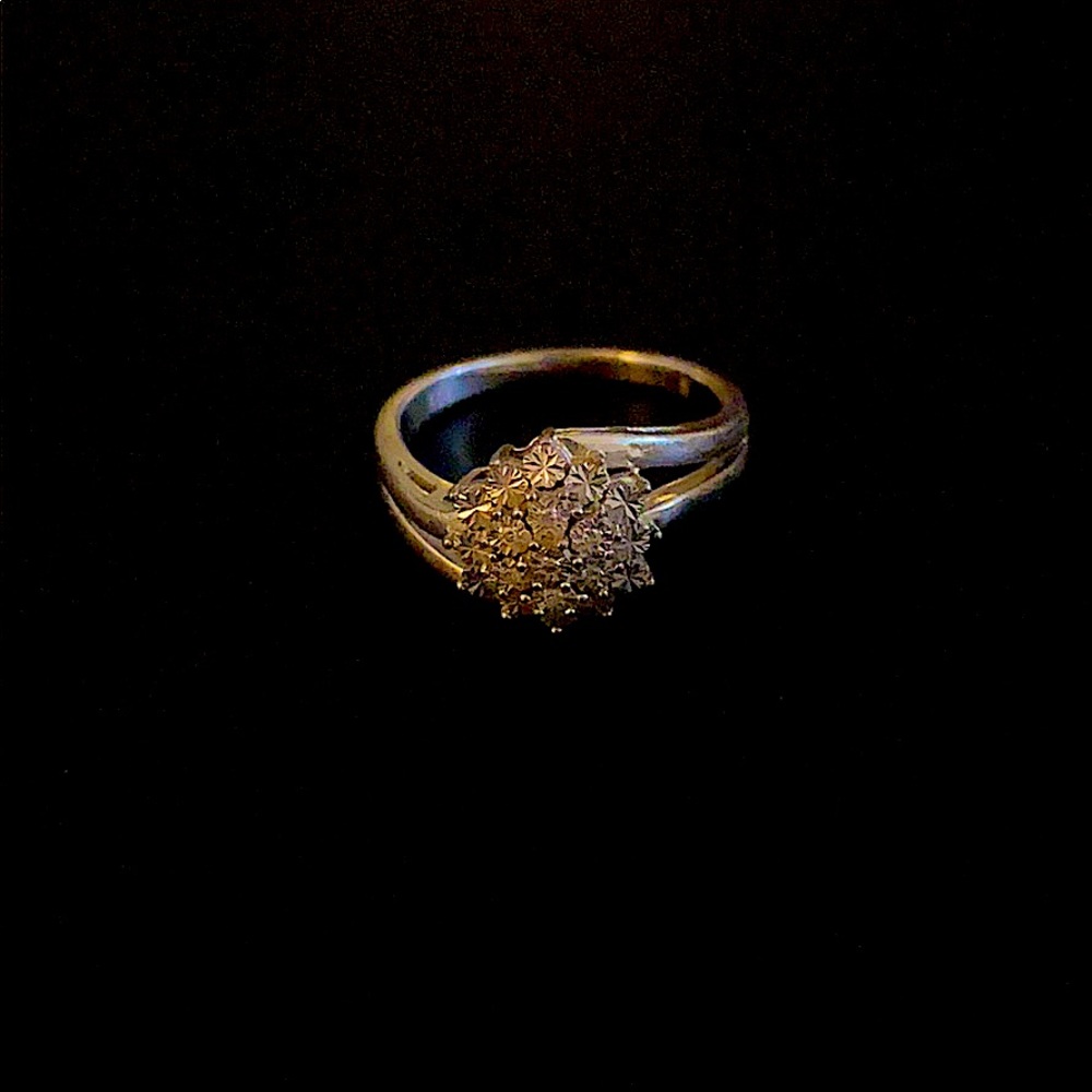 Diamond ring